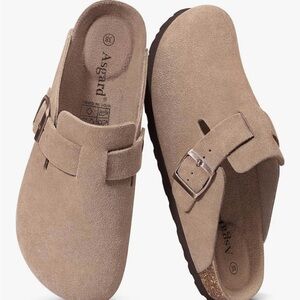 Asgard Tan Suede Clogs